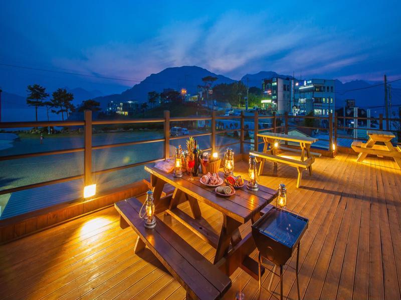 Geoje Haebaram Pension Exterior foto